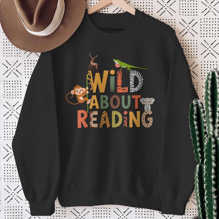 Women's Wild About Reading Book Animal Children's Book Lover Teacher Sweatshirt Gifts for Old Women Women's Wild About Reading Book Animal Children's Book Lover Teacher Sweatshirt Gifts for Old Women
