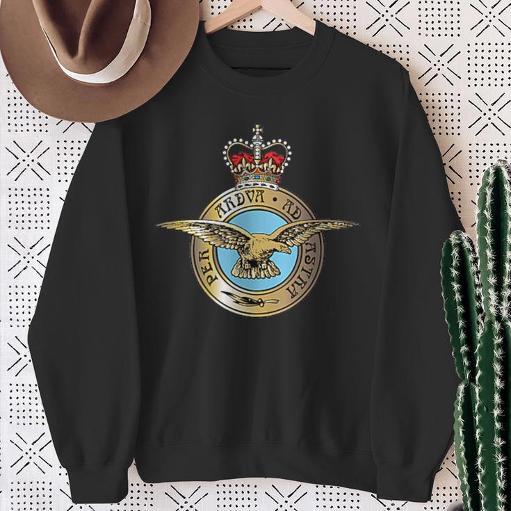 イギリス空軍 イギリス空軍 バッジパッチ スウェットシャツ 年配の女性への贈り物
