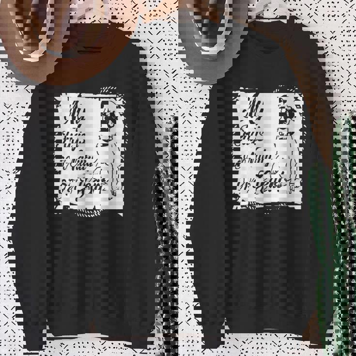 パグ・ドッグ Awesome Dog スウェットシャツ 年配の女性への贈り物