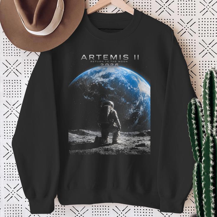 ミッション・トゥ・ザ・ムーン 宇宙飛行士アルテミス 2026 ロケットアルテミス2 スウェットシャツ 年配の女性への贈り物