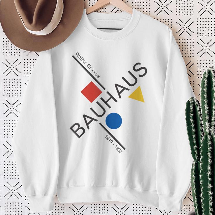 Bauhausムーブメントtシャツ、1923年建築作品。 スウェットシャツ 年配の女性への贈り物