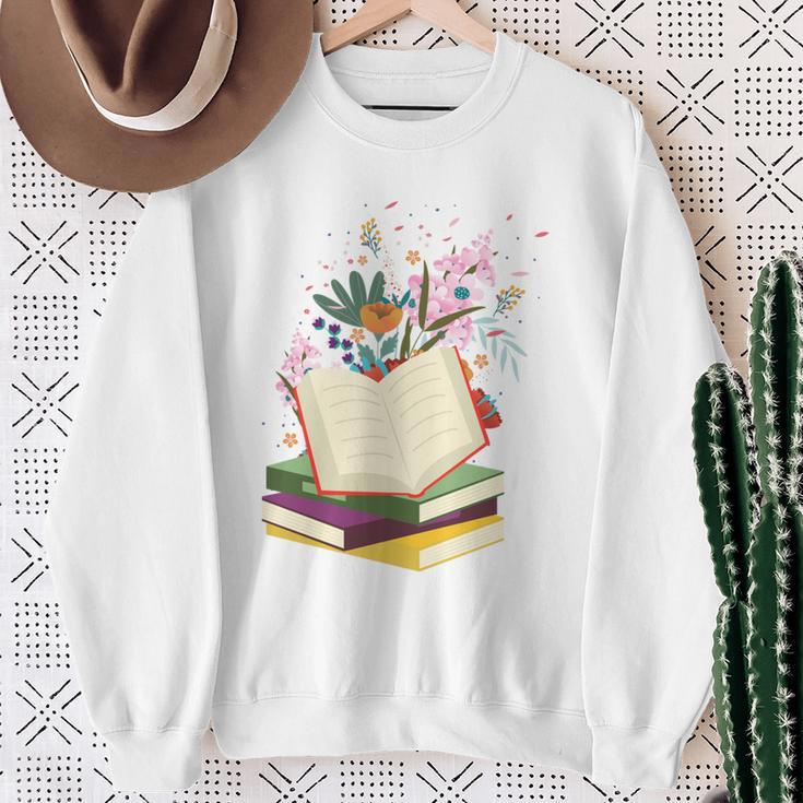 Book Lovers Wildflowers Books Reading Cute Floral Readers Sweatshirt Gifts for Old Women Book Lovers Wildflowers Books Reading Cute Floral Readers Sweatshirt Gifts for Old Women
