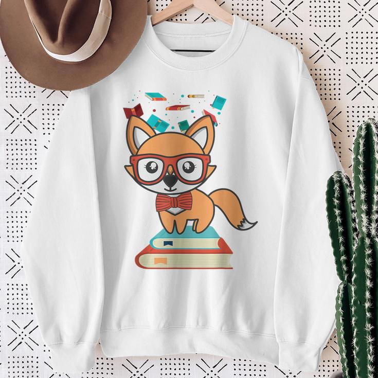Cute Fox Smart Nerdy 1st Day School Teachers Students Books Sweatshirt Gifts for Old Women