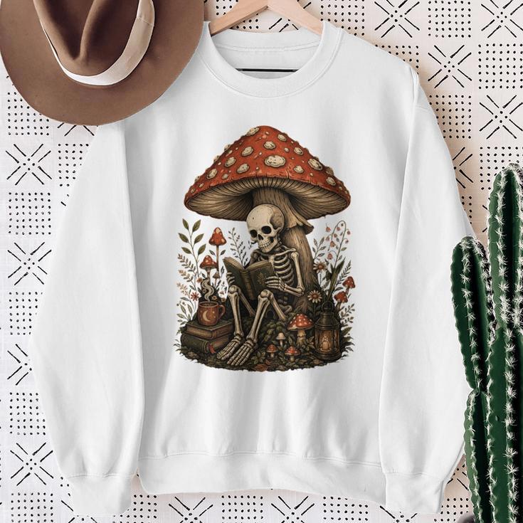 Floral Mushroom Skeleton Reading Books Gothic Humor Sweatshirt Gifts for Old Women