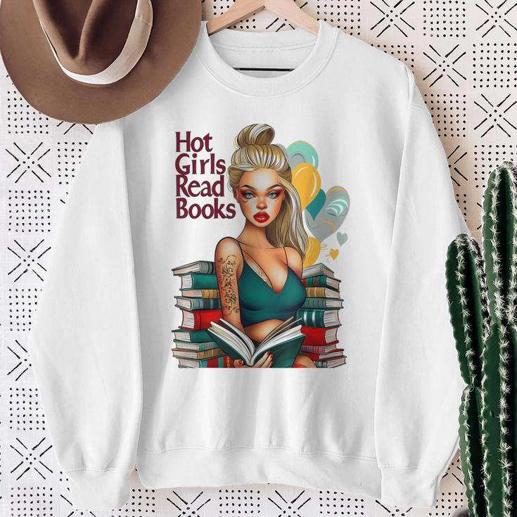 Hot Girls Read Books Spicy Bookish Girl Dark Romance Reader Sweatshirt Gifts for Old Women