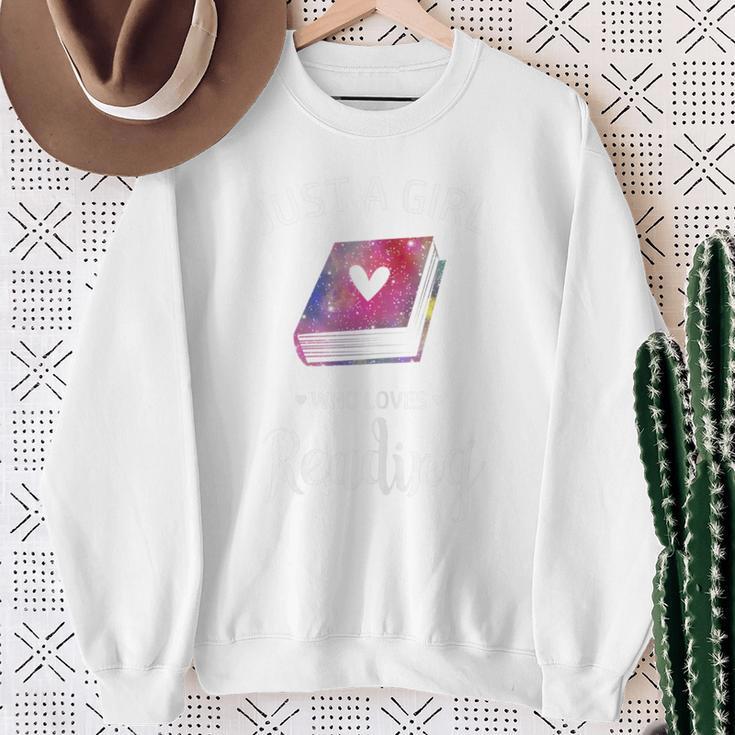 Just a Girl Who Loves Reading Book Lover Reading Sweatshirt Gifts for Old Women