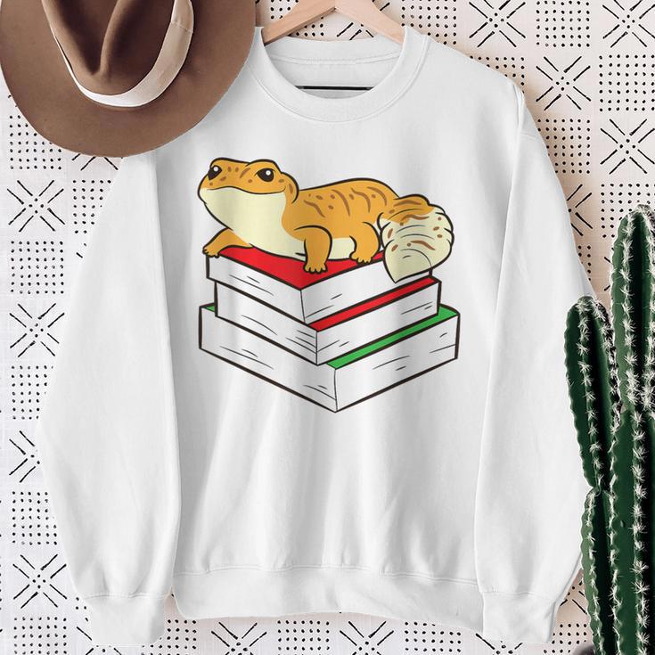 Leopard Gecko Sleeping Books Reading Geckos Sweatshirt Gifts for Old Women Leopard Gecko Sleeping Books Reading Geckos Sweatshirt Gifts for Old Women