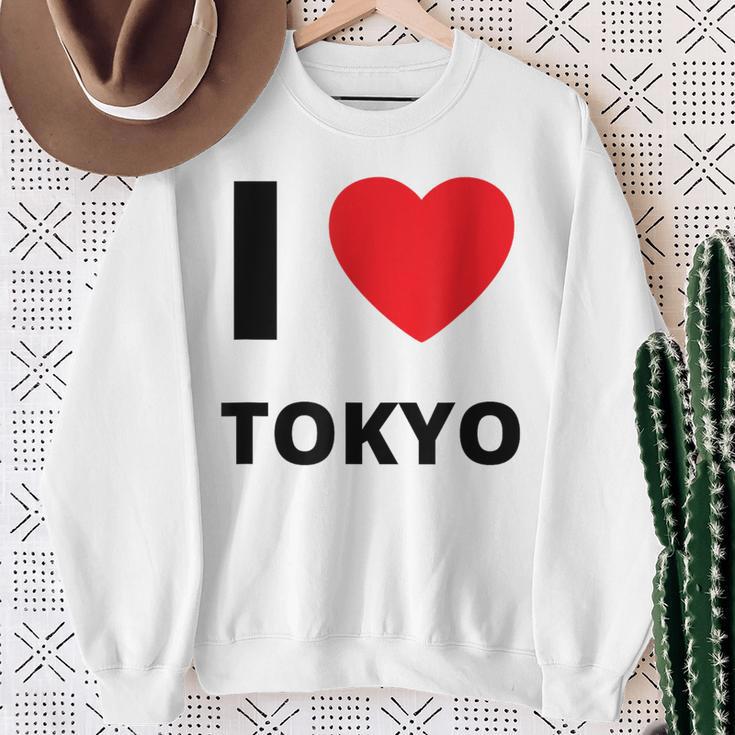 I Love Tokyo Travel Tourist スウェットシャツ 年配の女性への贈り物
