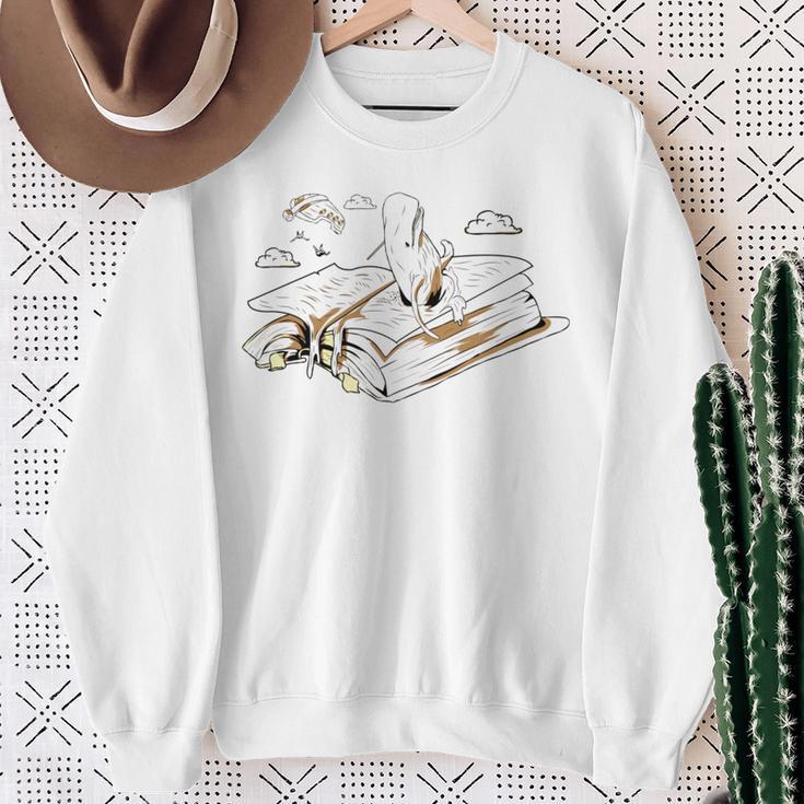 Moby Dick Whale Shirt Literature Book Reader Sweatshirt Gifts for Old Women Moby Dick Whale Shirt Literature Book Reader Sweatshirt Gifts for Old Women