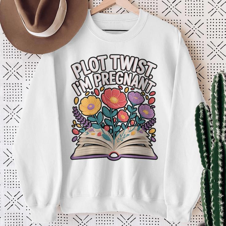 Plot Twist I’m Pregnant Book Lover Announcement Sweatshirt Gifts for Old Women