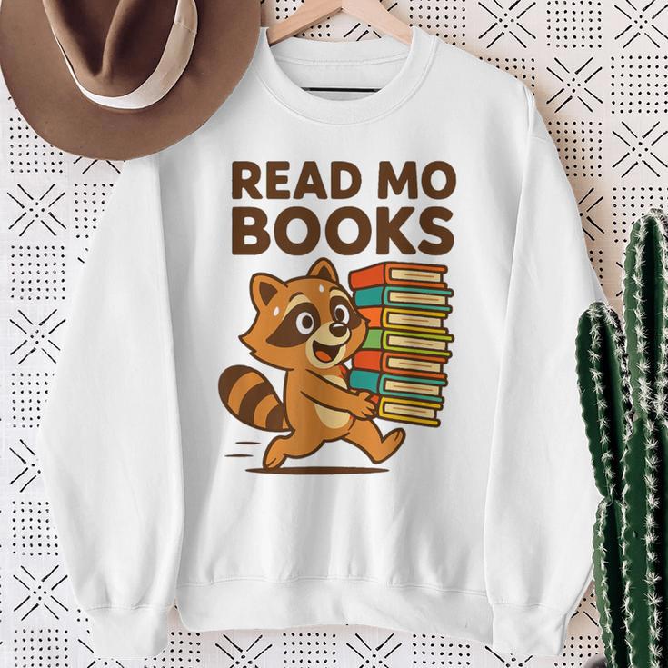 Read Mo Books – Raccoon Lovers Sweatshirt Gifts for Old Women Read Mo Books – Raccoon Lovers Sweatshirt Gifts for Old Women