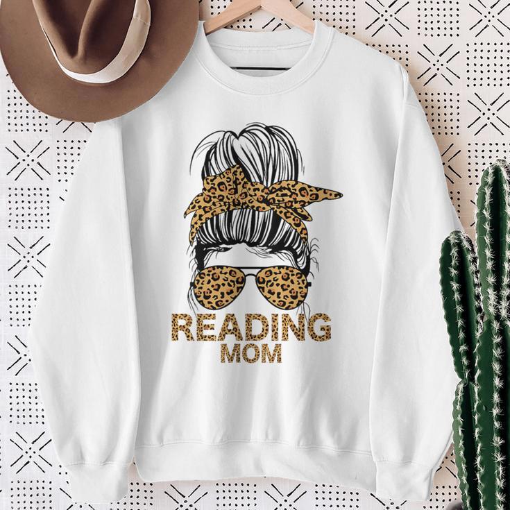 Reading Mom Books Lover Mom Library Mother's Day Sweatshirt Gifts for Old Women