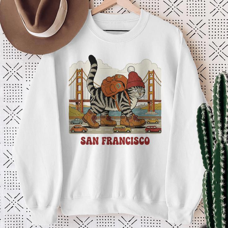 San Francisco Cat Tshirt Golden Gates Bridge Reading Books Sweatshirt Gifts for Old Women