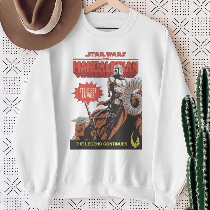 Star Wars The Mandalorian Telle Est La Voie Comic Book Sweatshirt Gifts for Old Women Star Wars The Mandalorian Telle Est La Voie Comic Book Sweatshirt Gifts for Old Women
