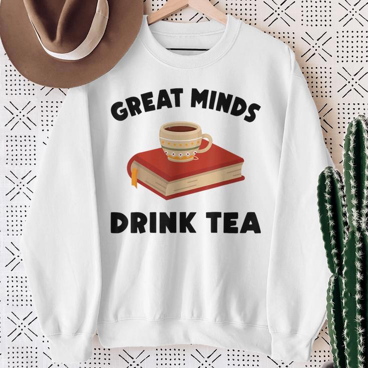 Tea Great Minds Drink Tea Apple Teacups Books Sweatshirt Gifts for Old Women