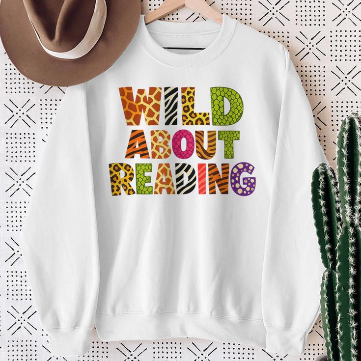 Wild About Reading Book Animal Teacher Children's Book Lover Sweatshirt Gifts for Old Women