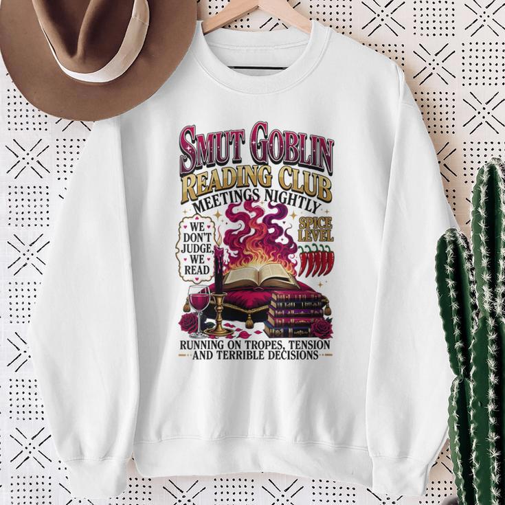 Women's Smut Goblin Reading Club Vintage Bookish Book Lover Sweatshirt Gifts for Old Women