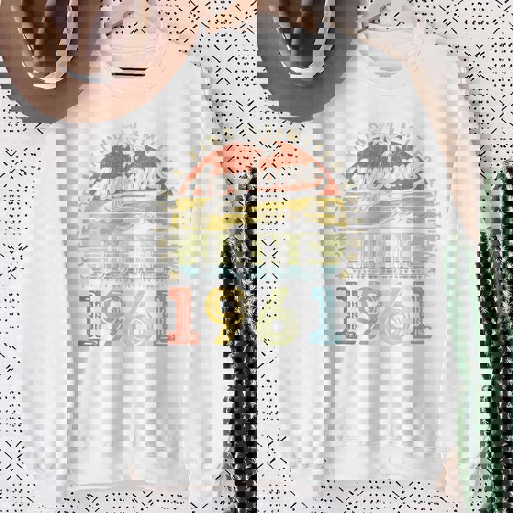 オンバック 65 限定版 1961年6月65日 誕生日 スウェットシャツ 年配の女性への贈り物