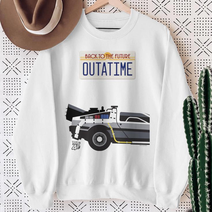 バック・トゥ・ザ・フューチャー Outatime ナンバープレート 長袖tシャツ スウェットシャツ 年配の女性への贈り物