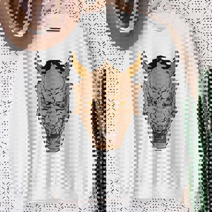 ヴィンテージの般若能面、浮世絵スタイル スウェットシャツ 年配の女性への贈り物