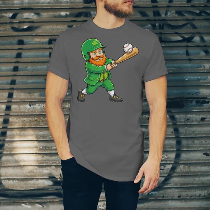 Leprechaun Playing Baseball St Patricks Day Men Boys Kids Unisex Jersey T-Shirt Leprechaun Playing Baseball St Patricks Day Men Boys Kids Unisex Jersey T-Shirt