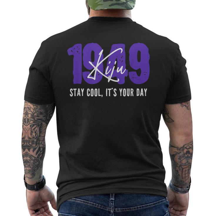 1949 誕生日 77歳 喜寿祝い クールでシンプルな数字デザイン メンズTシャツ バックプリント