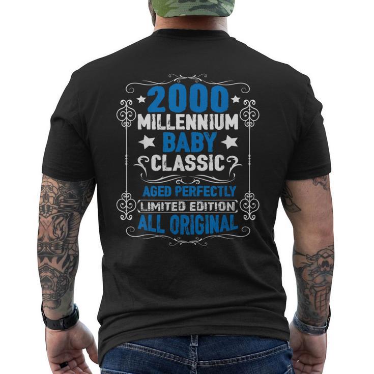 2000年代に生まれたオリジナルパーツバースデーミレニアムベイビー メンズTシャツ バックプリント