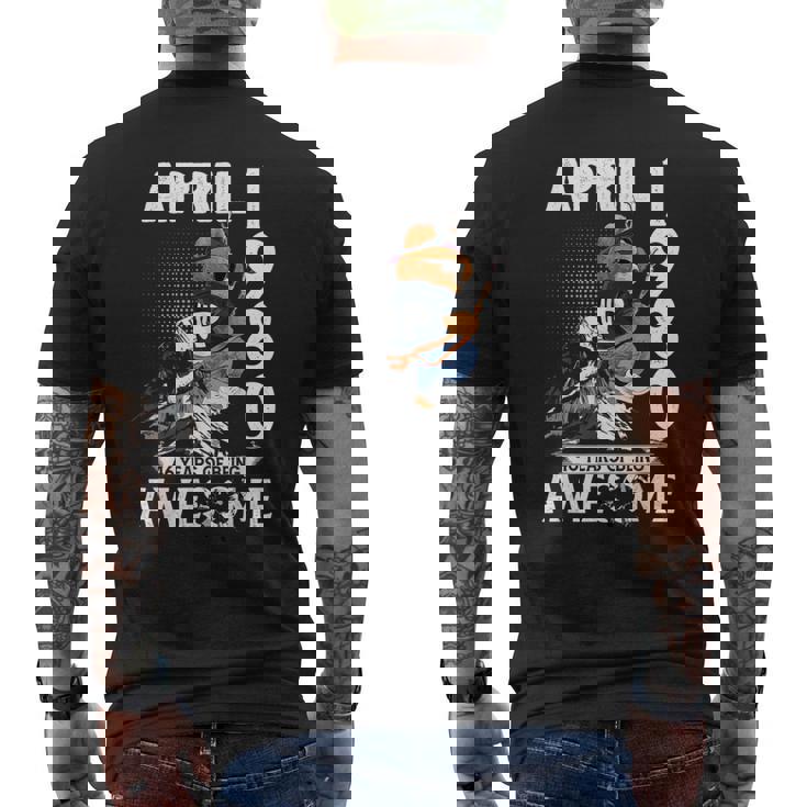 46Th Birthday Legends April 1980Intage 46 Years Old メンズTシャツ バックプリント