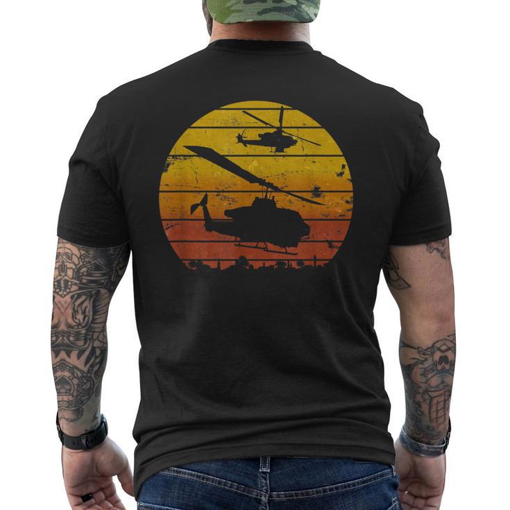 Ah-1Ziper Attack ヘリコプター イラク砂漠 サンライズ ビンテージ メンズTシャツ バックプリント