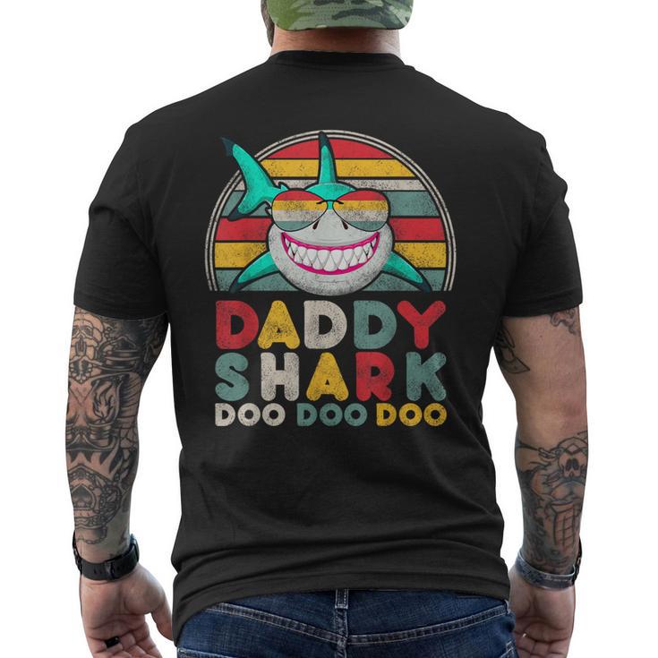 メンズ Daddyhark Doo キュート レトロ メンズ 父の日 ギフト アイデア メンズTシャツ バックプリント