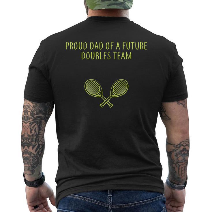 Fiero Papà Di Un Futuro Doppio Team Identico Twins Tennis T-shirt da uomo con stampa posteriore