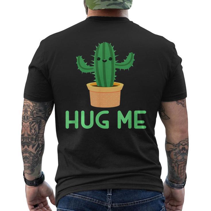 Hug Me 面白い サボテン ユーモア ギフト メンズTシャツ バックプリント