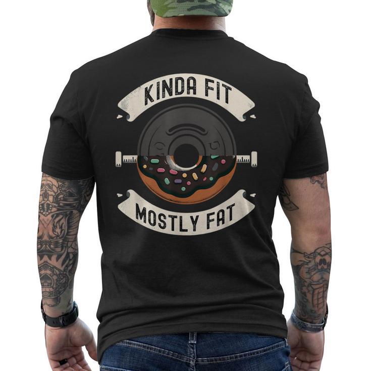 Kinda Fit Mostly Fat Fitness 面白いジムワークアウト メンズTシャツ バックプリント