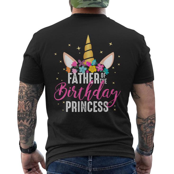 Papà Della Festeggiata Padre Regalo Di Compleanno Unicorno T-shirt da uomo con stampa posteriore