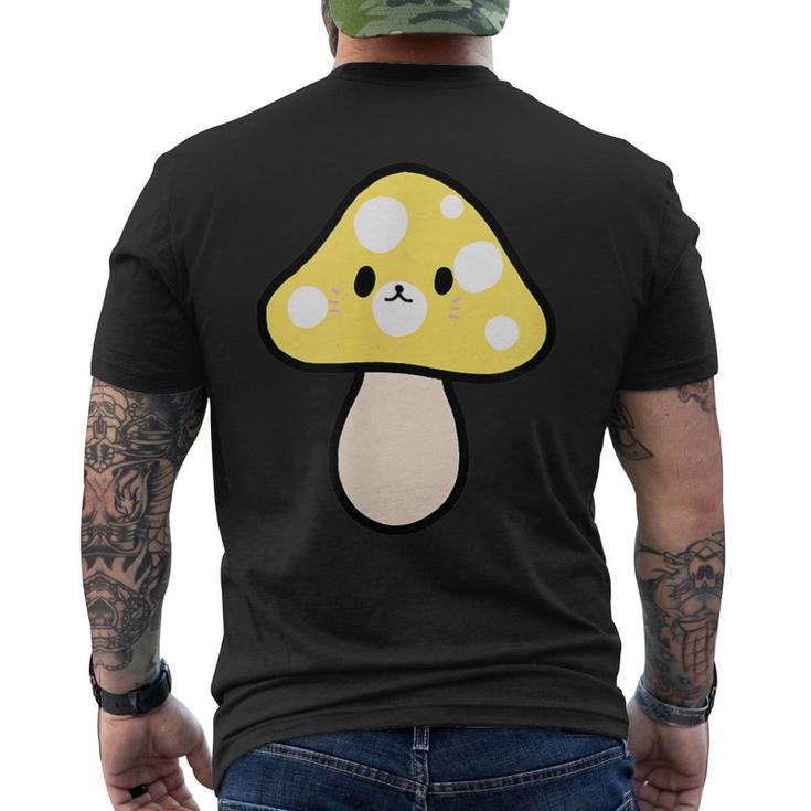かわいい黄色のキノコ メンズTシャツ バックプリント