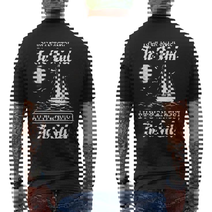 インスピレーションを与えるセーリングの引用句 航海風と帆のデザイン。 メンズTシャツ バックプリント