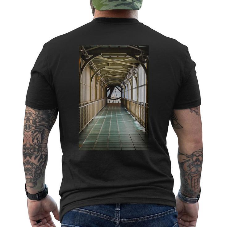 オルセー美術館からの聖心への道 メンズTシャツ バックプリント