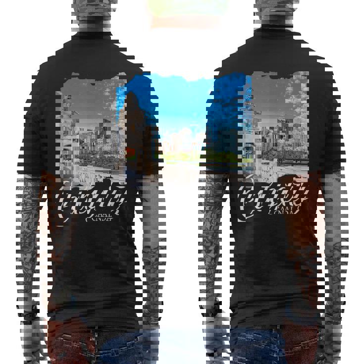 カナダのお土産カルガリー メンズTシャツ バックプリント