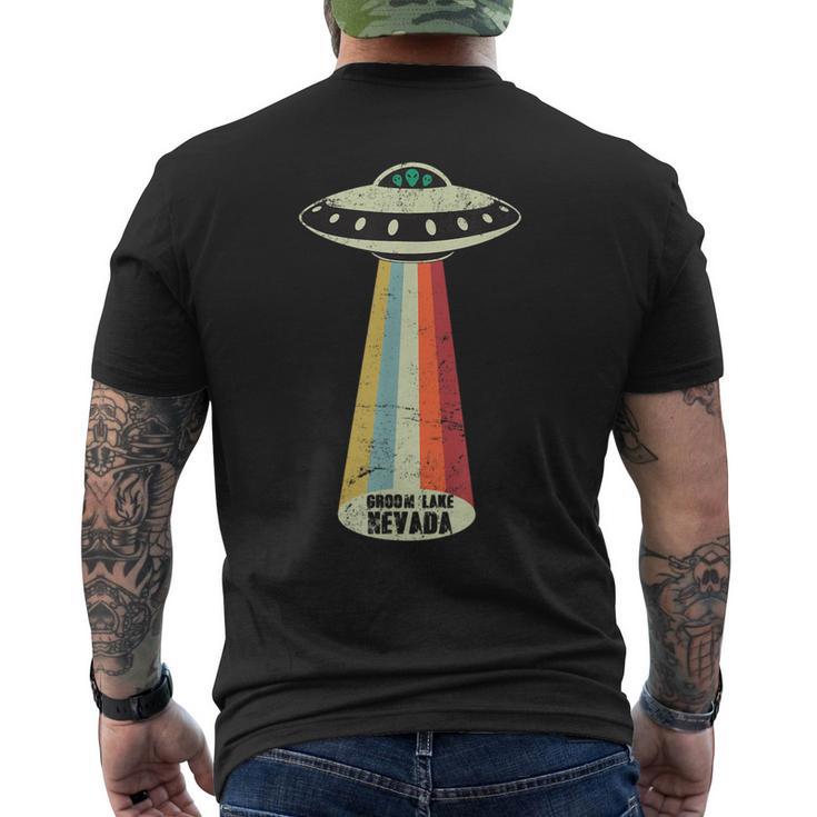 グルームネバダ湖レトロトップシークレットエリア 51 Ufo Uap エイリアン メンズTシャツ バックプリント