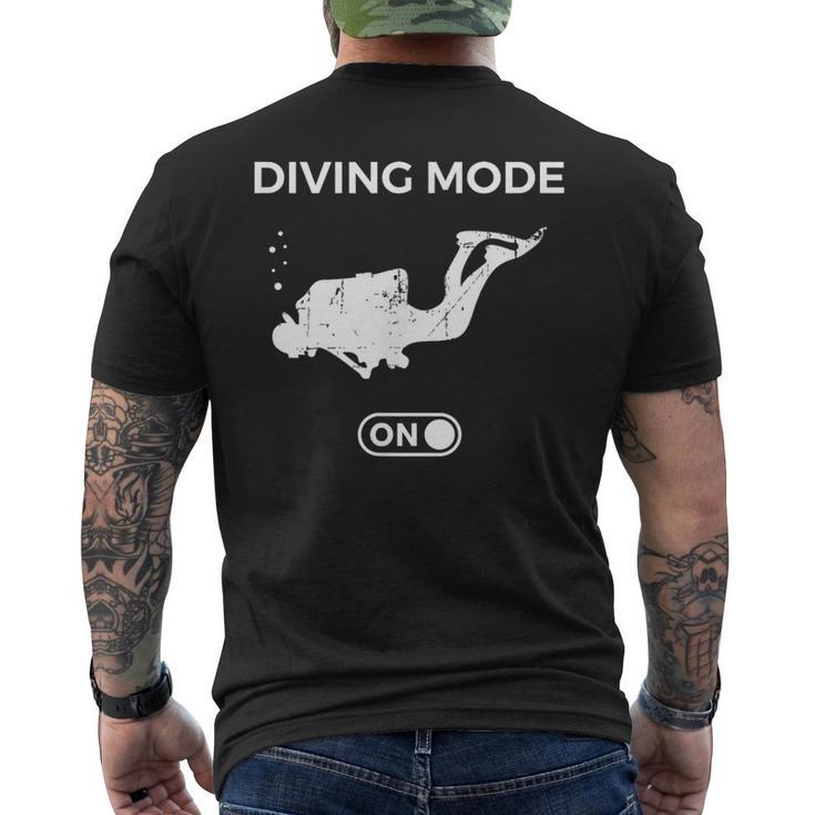 ダイビングモード スキューバダイビングインストラクターダイビング メンズTシャツ バックプリント