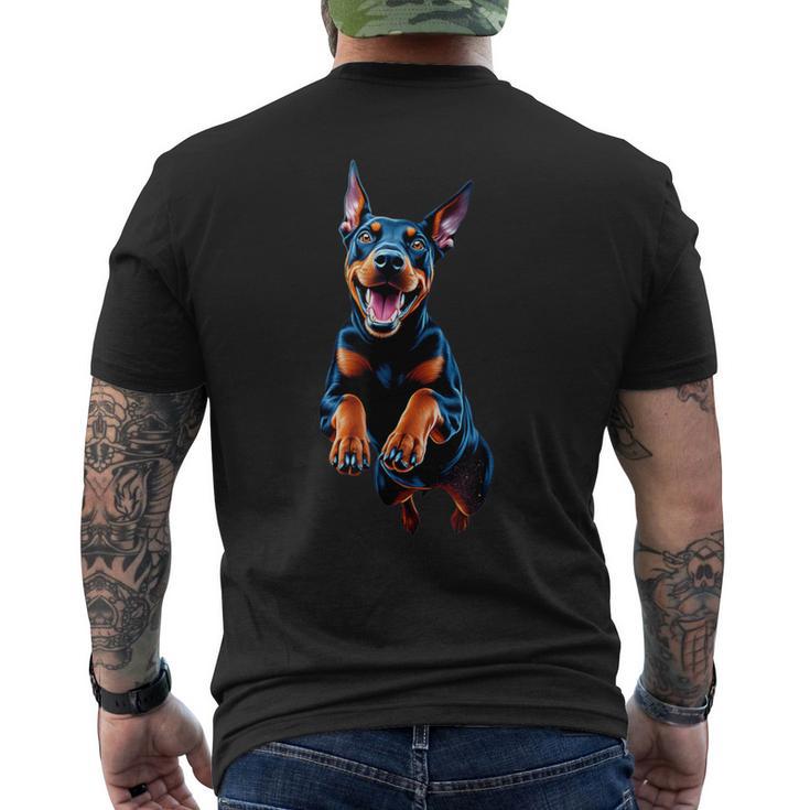 ドーベルマン 犬好きのジャンピングデザイン かわいい 面白い ドーベルマン メンズTシャツ バックプリント