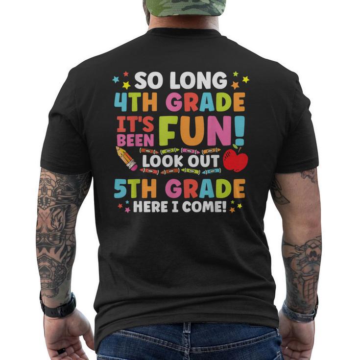 ハロー5年生 長い間第4回楽しい卒業式 学校へ戻る メンズTシャツ バックプリント