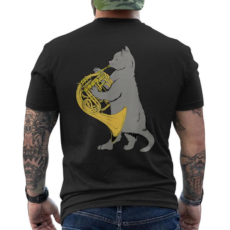 フレンチホルンを弾く猫 クール ミュージシャン オーケストラ メンズTシャツ バックプリント