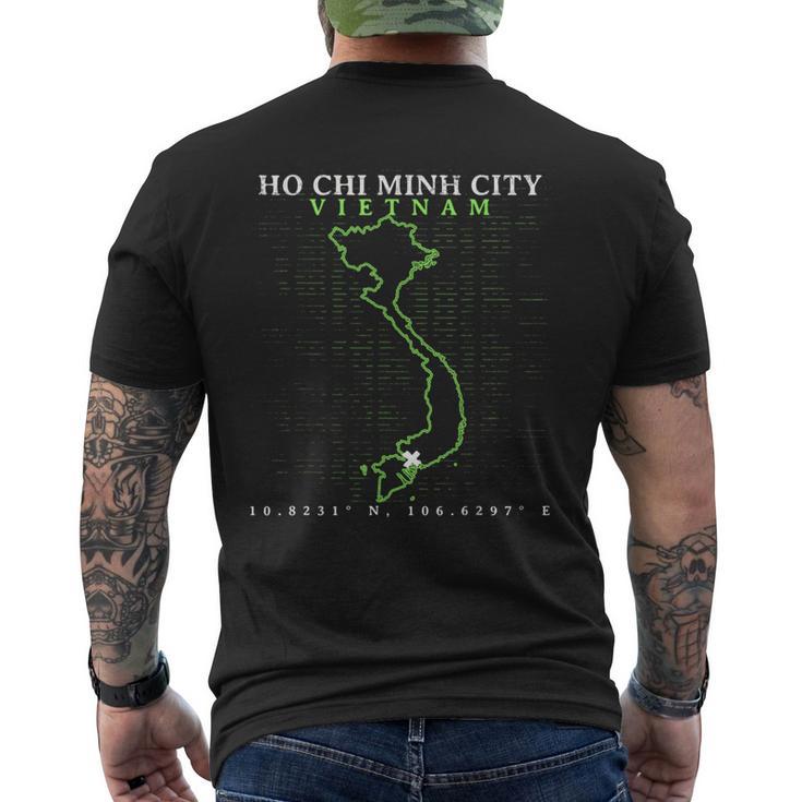 ベトナムホーチミン。 メンズTシャツ バックプリント