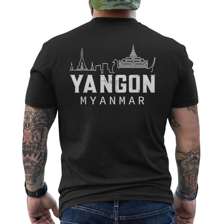 ヤンゴン ミャンマー メンズTシャツ バックプリント