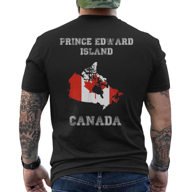 レトロプリンスエドワード島カナダアンティーク調カナダ国旗 メンズTシャツ バックプリント