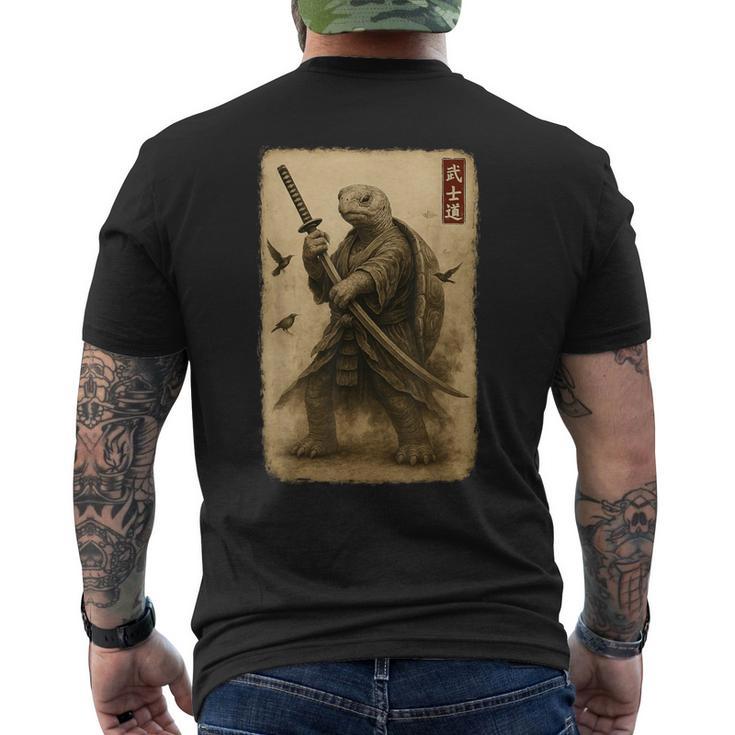 侍亀 日本美術 亀 武士道刀 メンズTシャツ バックプリント