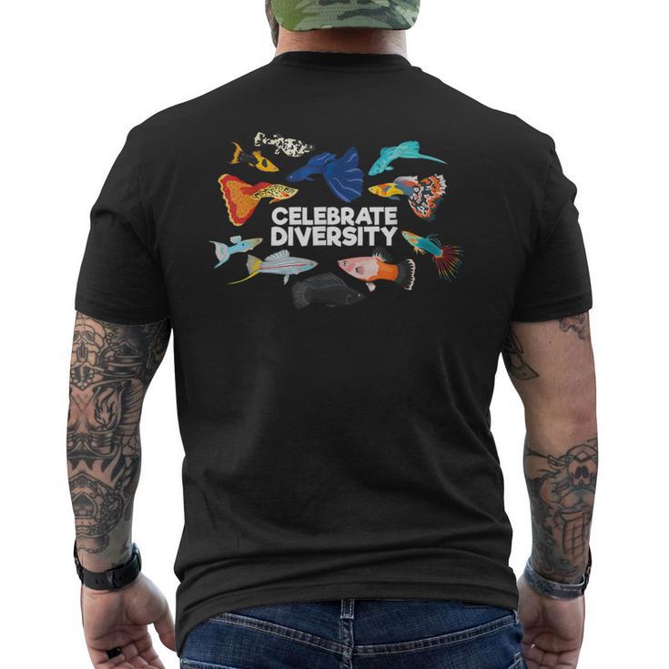 多様性を祝う アクアリウムフィッシュシャツ メンズTシャツ バックプリント