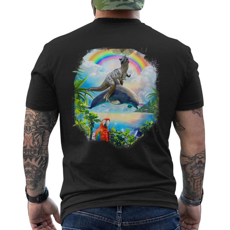 恐竜 ライディング イルカ レインボー イルカ メンズTシャツ バックプリント