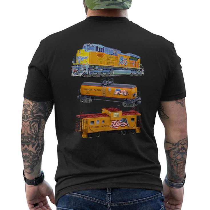 貨物列車 エンジン タンカー 車掌 メンズTシャツ バックプリント